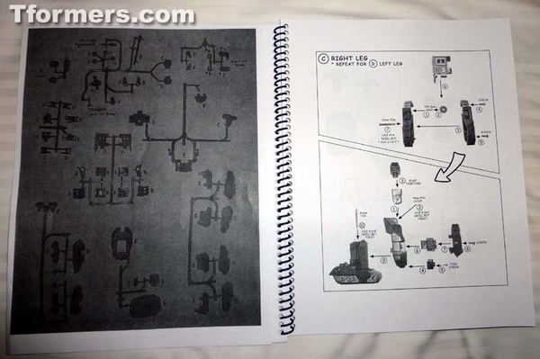 BotCon 2013   Convention Termination And Attendee Exclusives Figures Images Day 1 Gallery  (140 of 170)